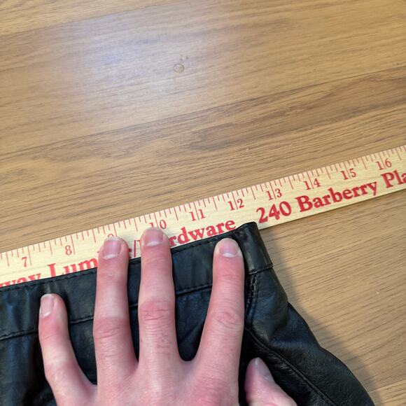 Women's Vintage 80's G-III Black Leather A-Line Retro City Skirt Sz XS (24 in) - Picture 3 of 7